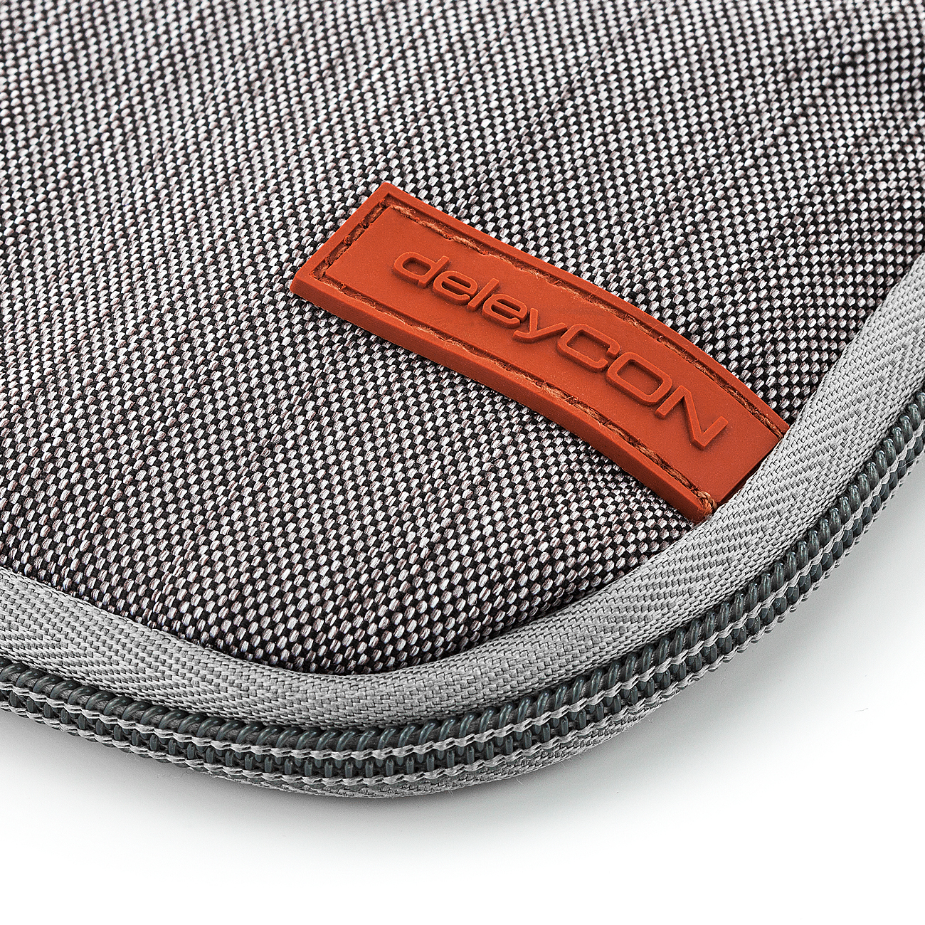 deleyCON Notebook-Tasche für MacBook Laptop bis 17,3 Schwarz 43,94cm Schutztasche aus robustem Nylon 2 Zubehörfächer verstärkte Polsterwände 